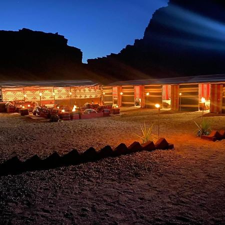 Wadi Rum Wonders Camp Exterior foto